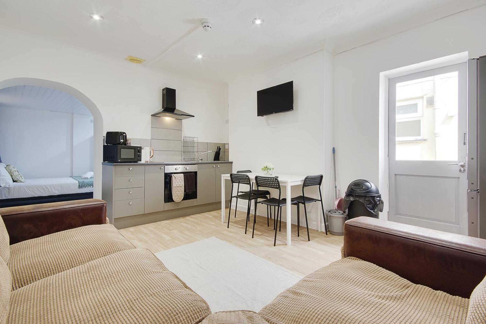 Serenity Hotel Bournemouth Bagian luar foto