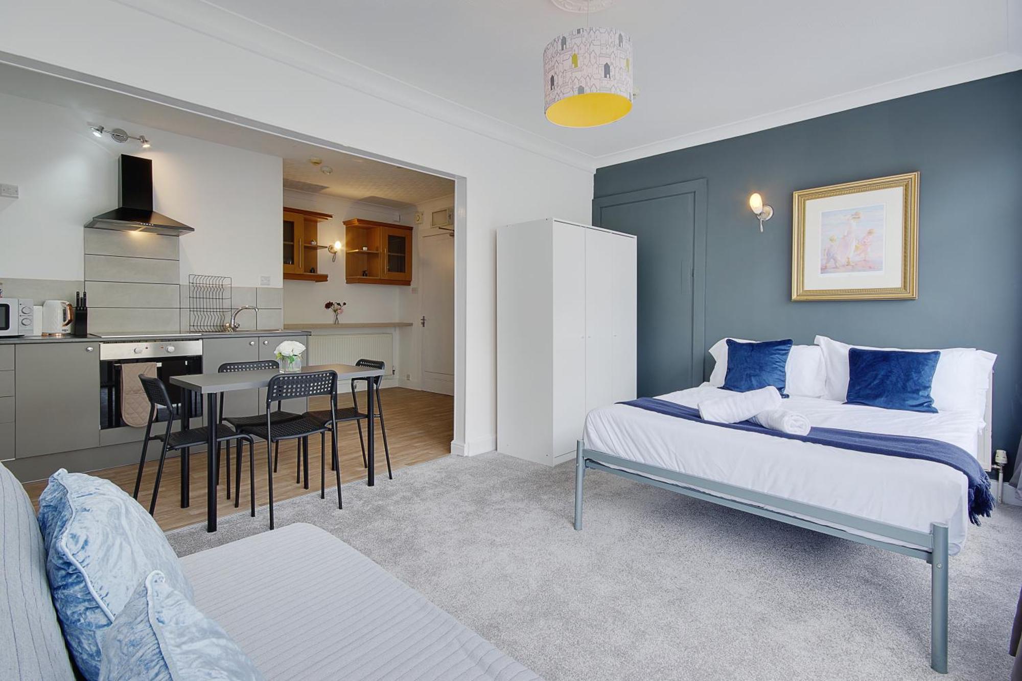 Serenity Hotel Bournemouth Bagian luar foto