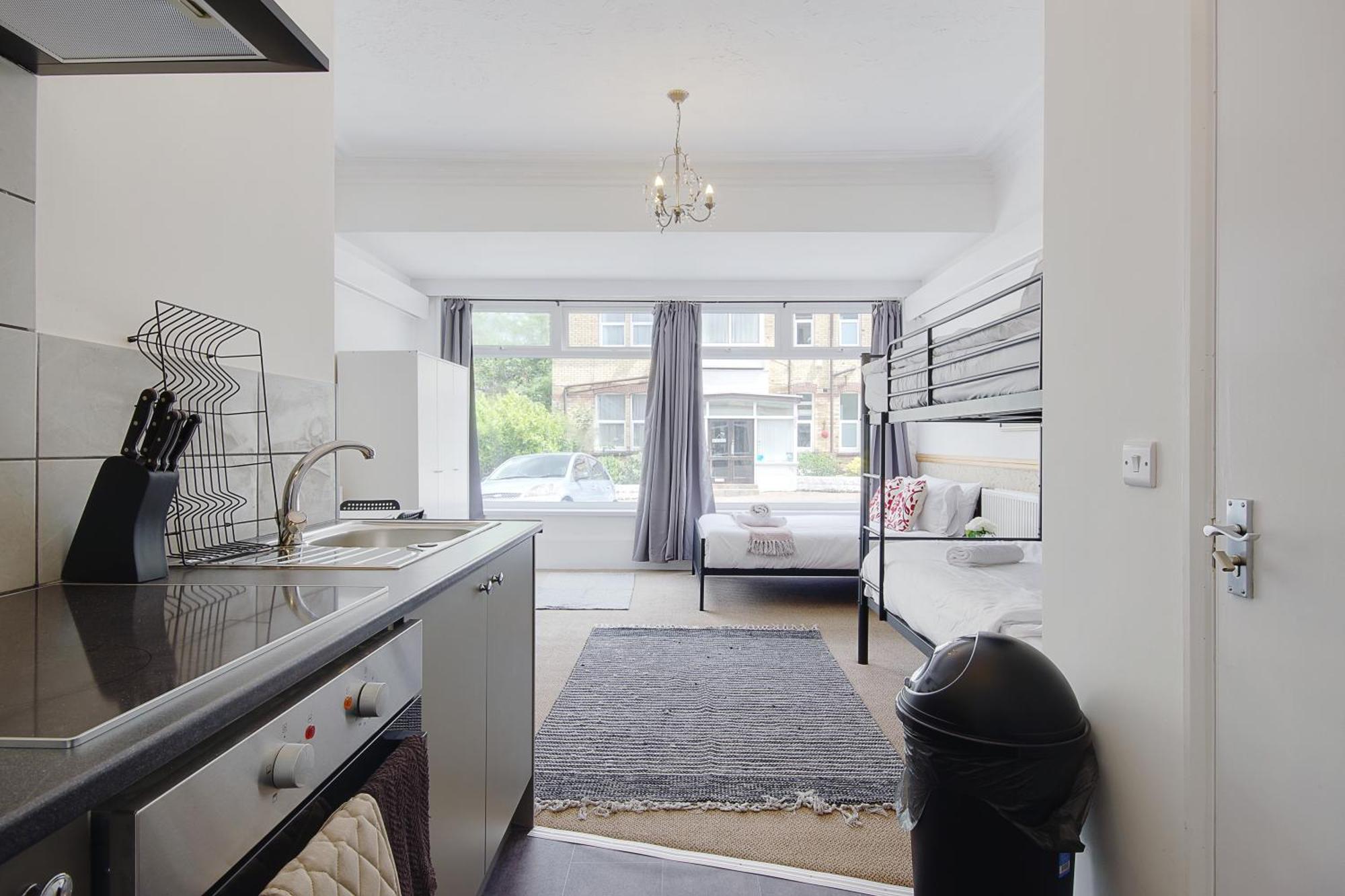 Serenity Hotel Bournemouth Bagian luar foto